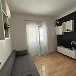 Lorena Apartment